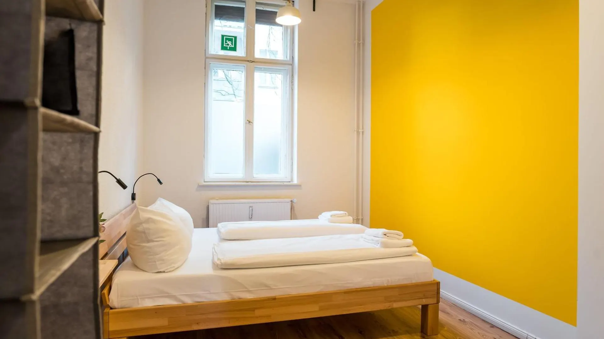 2 Bedroom Apartment In Convinient Location Βερολίνο