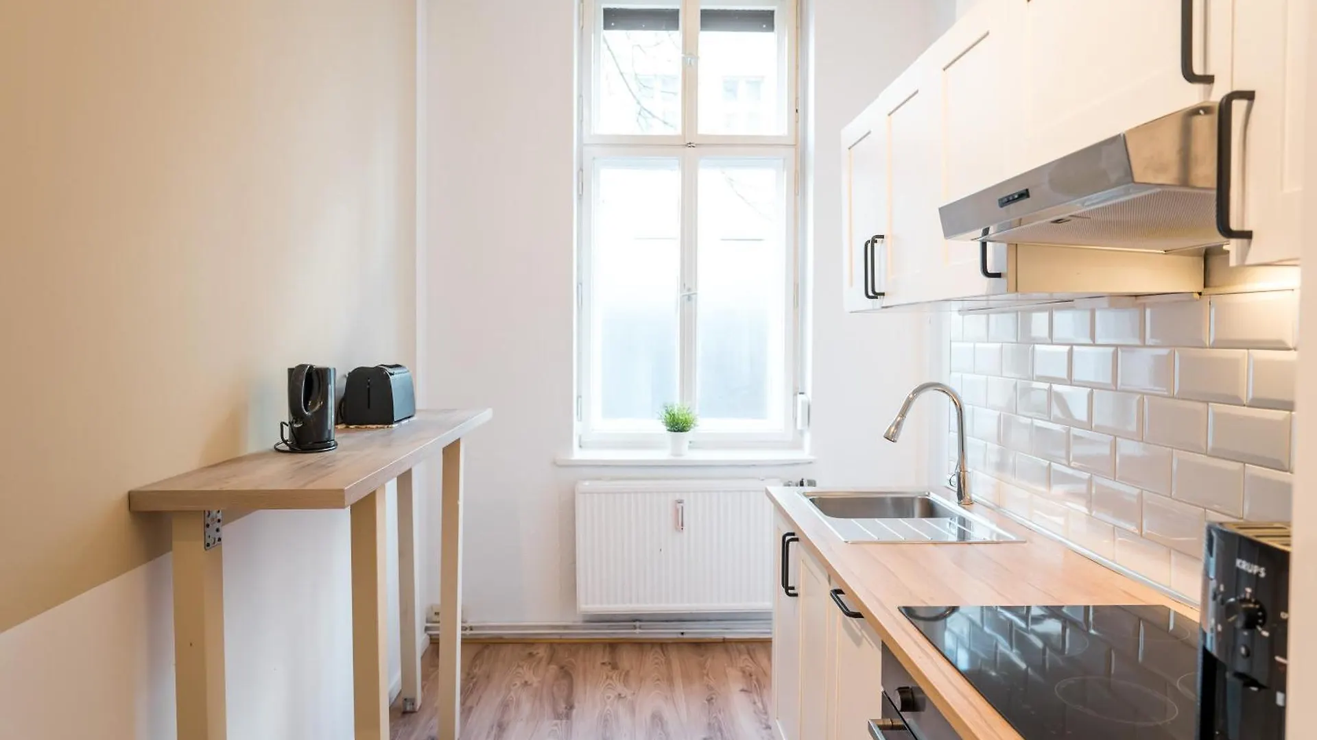 2 Bedroom Apartment In Convinient Location Βερολίνο 0*,  Γερμανία